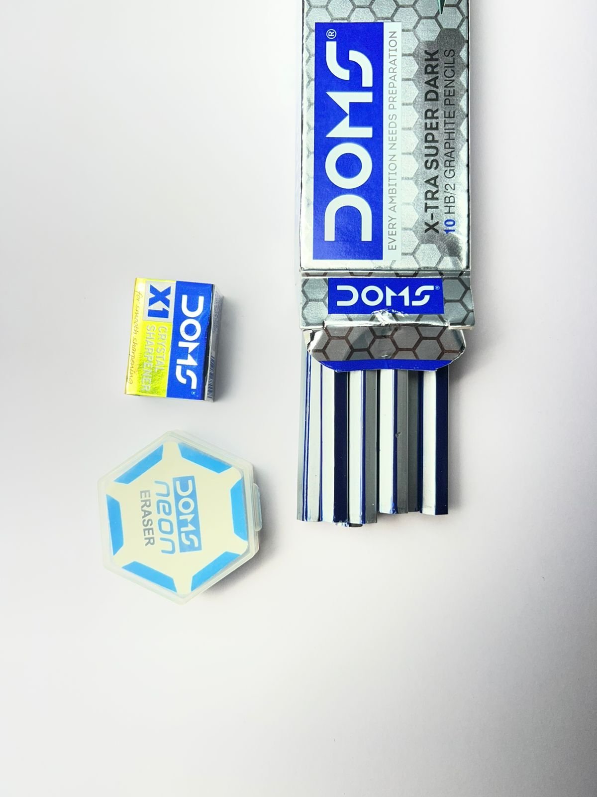 DOMS X1 Pencil Pack of 10 With Crystal Sharpener and Neon Eraser doms x1 pencil pack of 10 with crystal sharpener and neon eraser