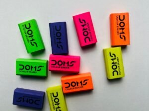 doms colour eraser
